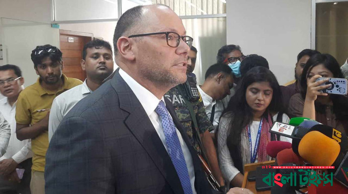 আন্তর্জাতিক মানদণ্ড অনুযায়ী আমরা নির্বাচনে স্বচ্ছতা ও জবাবদিহিতা দেখতে চাই: পিটার হাস